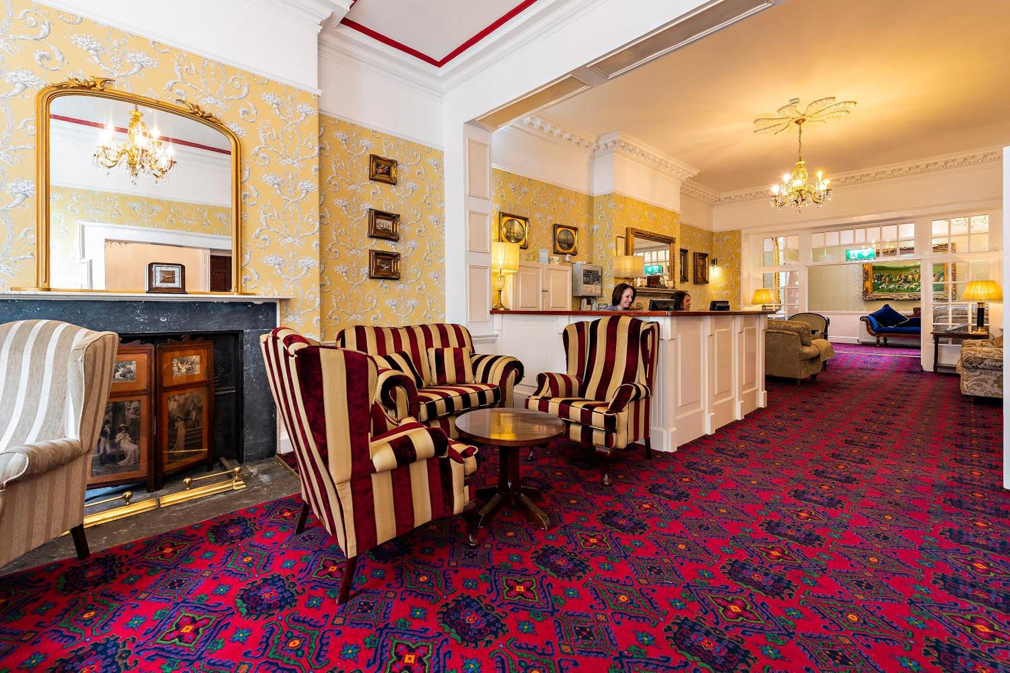 Harry Clarke Mews At The Castle Hotel Дъблин Екстериор снимка